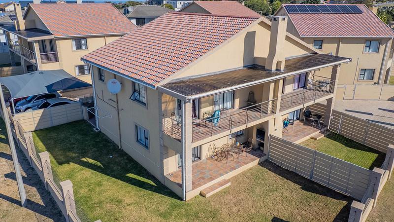 3 Bedroom Property for Sale in Heiderand Western Cape